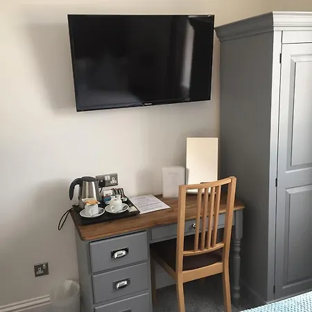 Clifton House Frühstückspension 4*