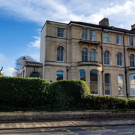 Clifton House 4* Bristol