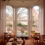 Clifton House Bed and Breakfast Μπρίστολ